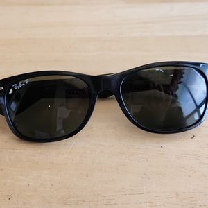 EUC Ray Ban New Wayfayer